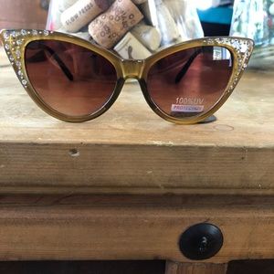 Bronze CatEye Sunglasses with Bling